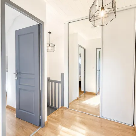 Apartment M079 Joli T4 A *